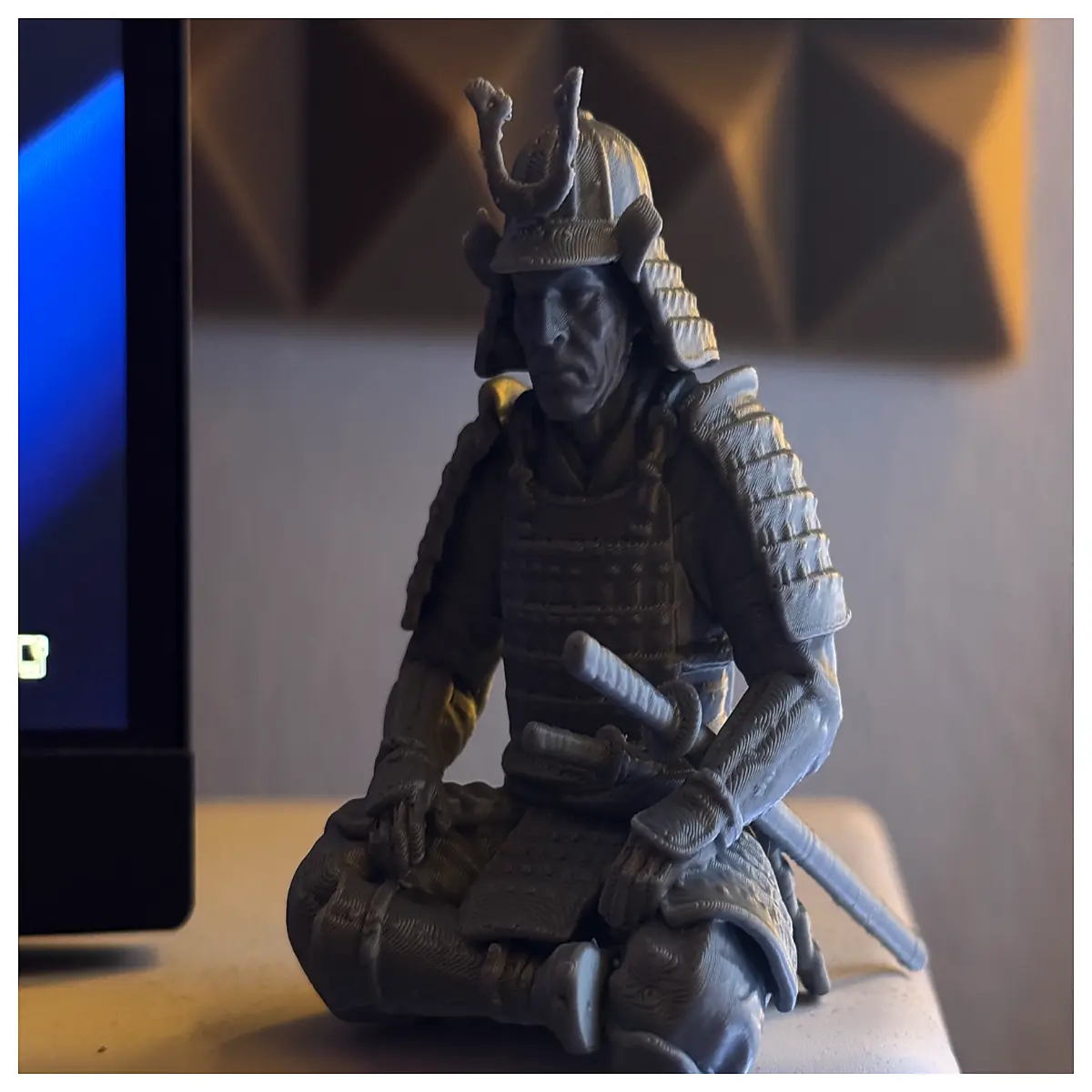 samurai armor collectible katana historical figure decoration