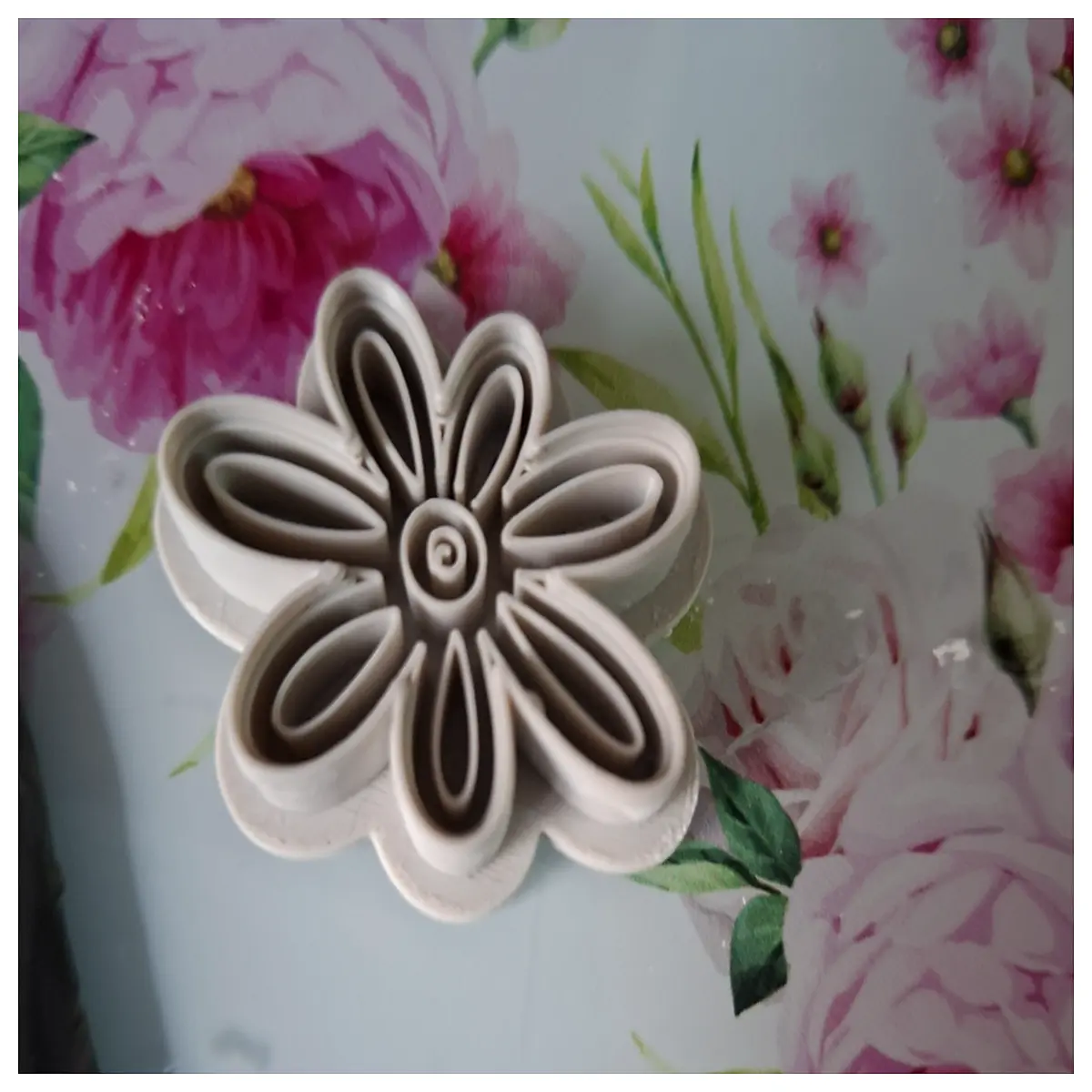 flower shaped clay cutter stamp for polymer fondant soap making diy craft tools