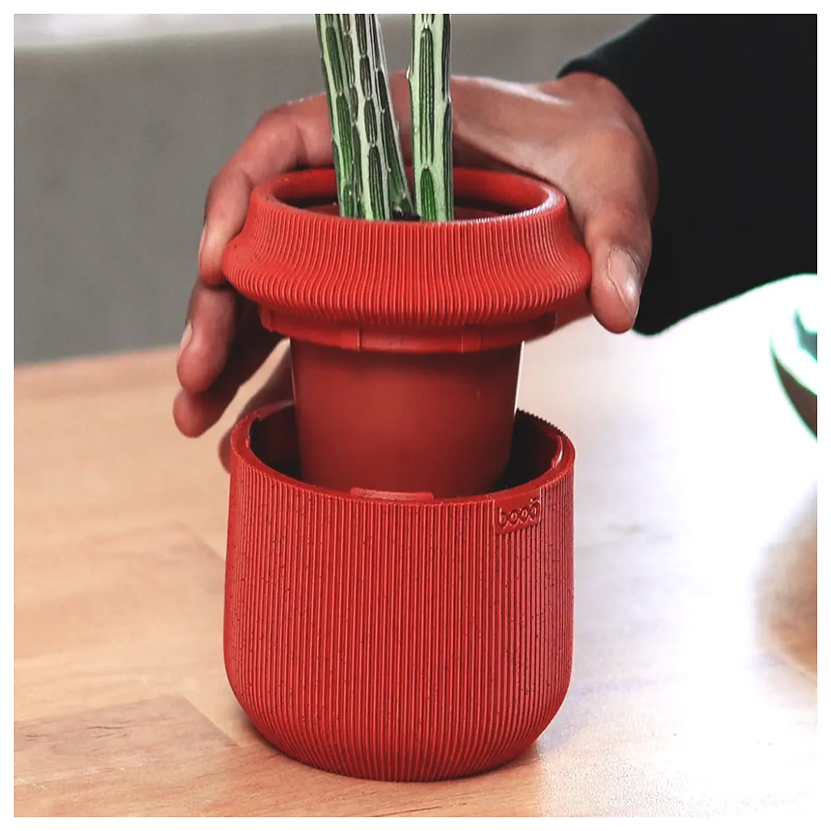 self watering planter with reservoir ribbed two part plastic pot for indoor plants