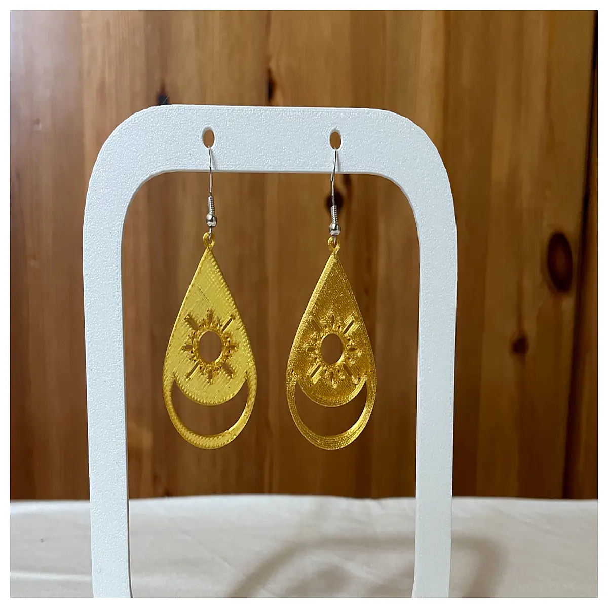 minimalist teardrop earrings for women dainty gold silver drop jewelry everyday elegant