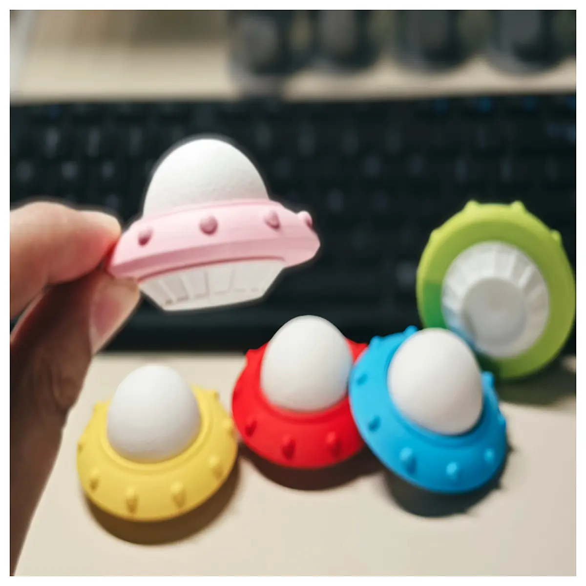 ufo fidget toy edc keychain stress relief spinning gear anti anxiety men