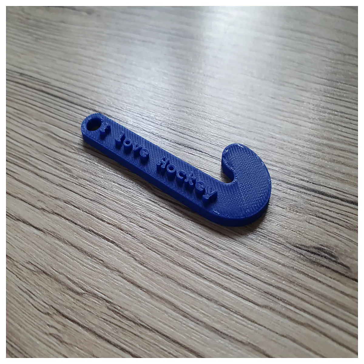 hockey stick keychain metal sports gift lacrosse player accessory durable car keys holder