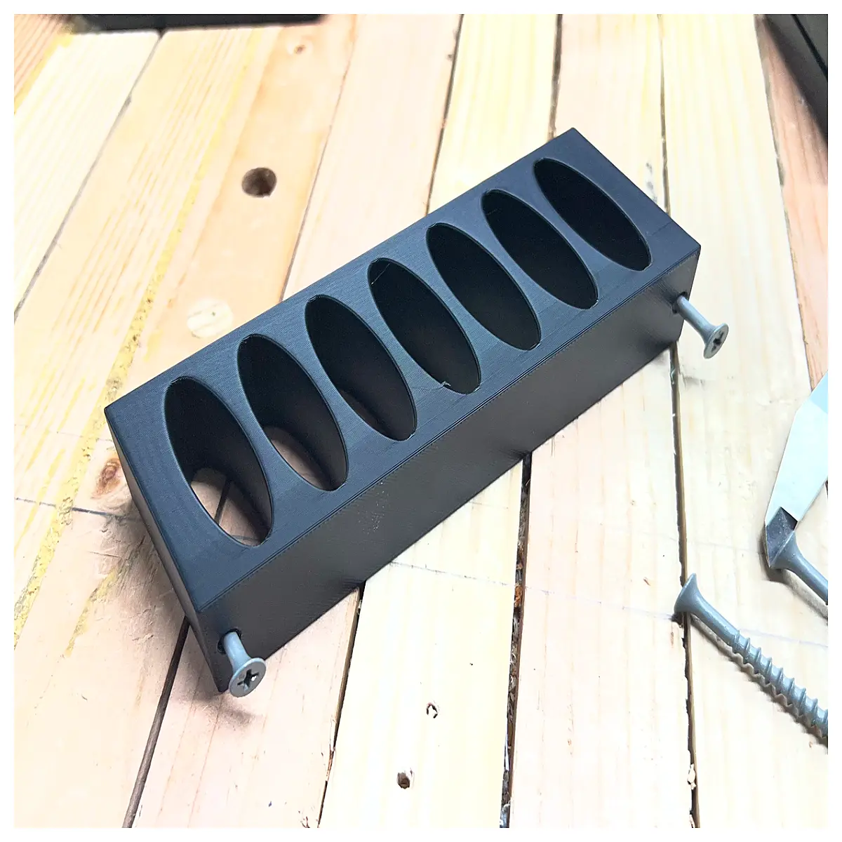 6 inch screw mount tool holder with 7 oval slots for organizing hand tools workshop storage rack