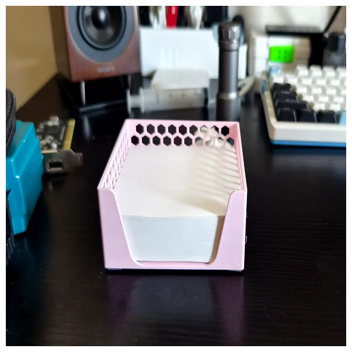 hollow out memo pad holder organizer desktop stationery storage box for sticky notes office supplies