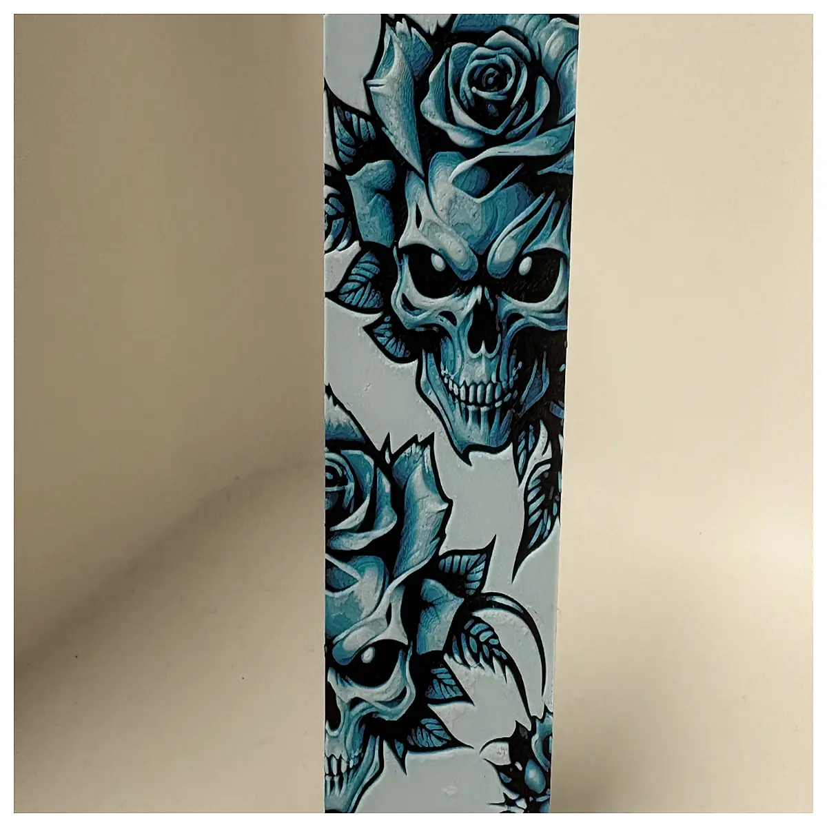 gothic metal skull rose bookmark for reading lovers dark academia aesthetic gift literary accessory