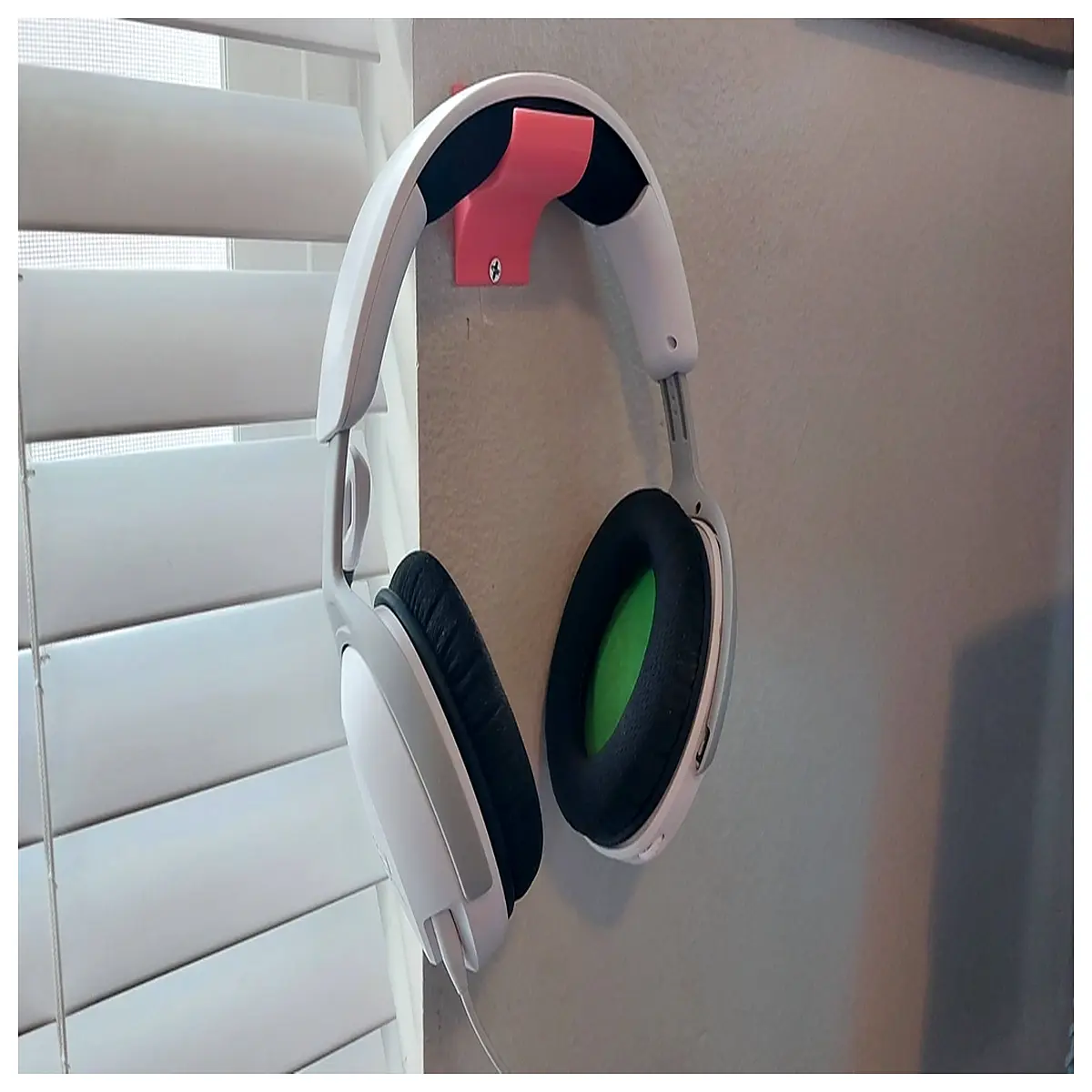 wall mounted headphone holder rack organizer for desk gaming headset hook storage