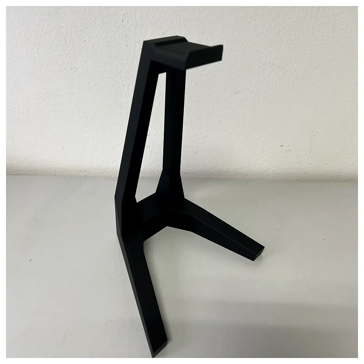desk headphone organizer holder for gaming pc monitor cable management wire rack storage