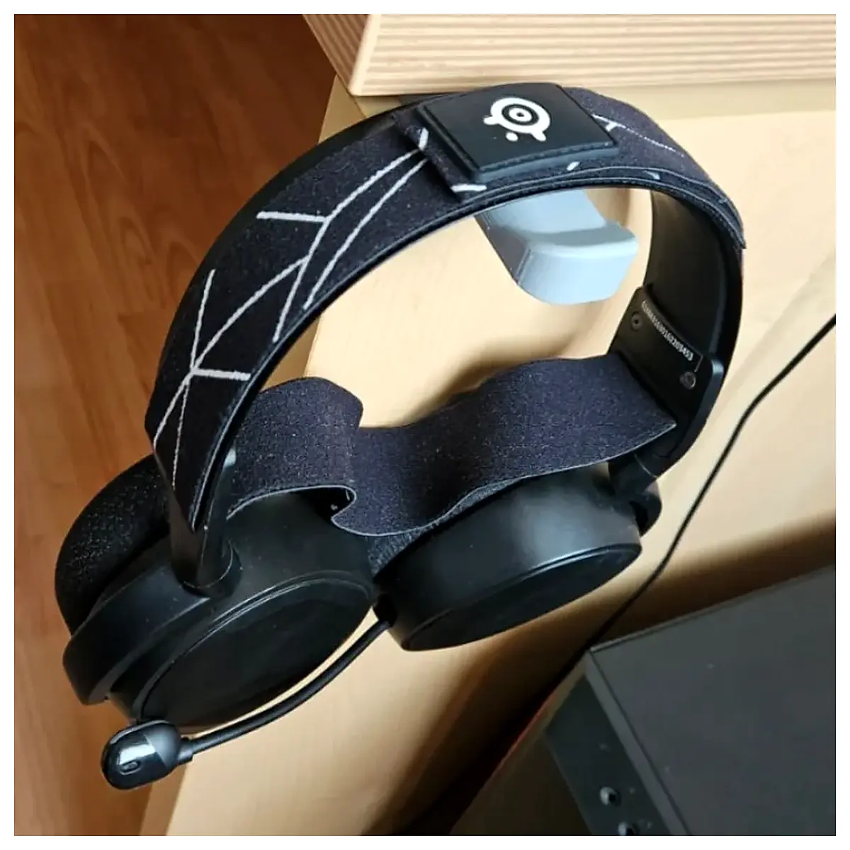 desk headphone mount holder for gaming pc computer audio organizer accessory
