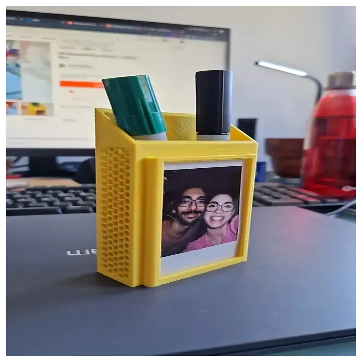 whiteboard pen holder with camera slot desk organizer magnetic dry erase marker cup office supplies storage