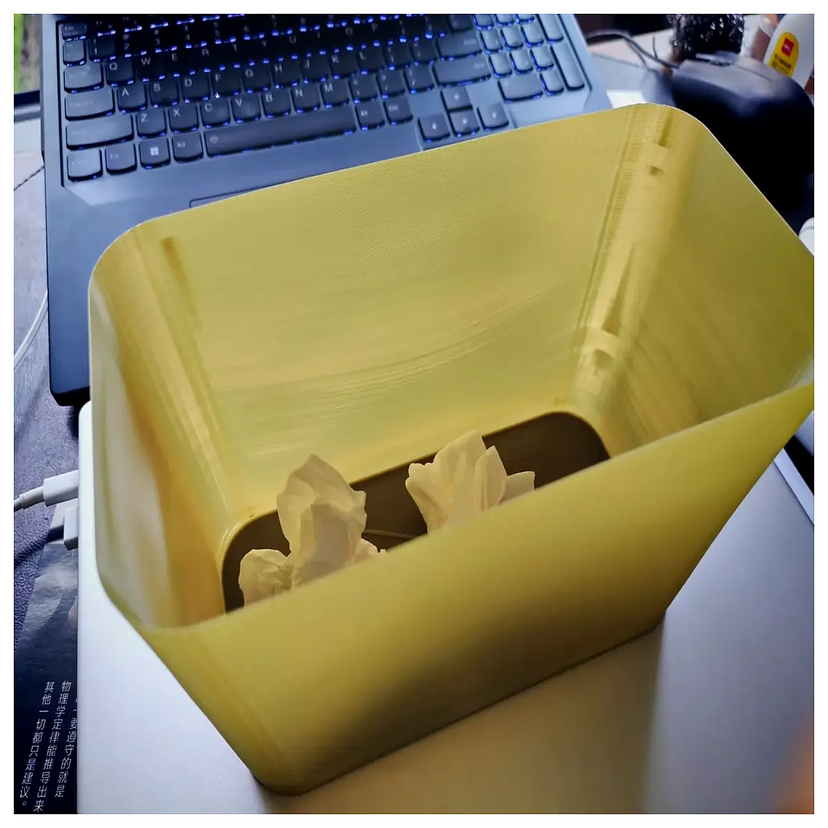 small trash can for home office kitchen bathroom compact waste bin with lid mini garbage pail for bedroom desk simple plastic recycling bin