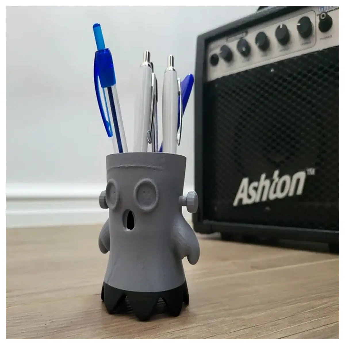 mad scientist desk organizer pen holder laboratory science teacher gift office supplies stem classroom decor