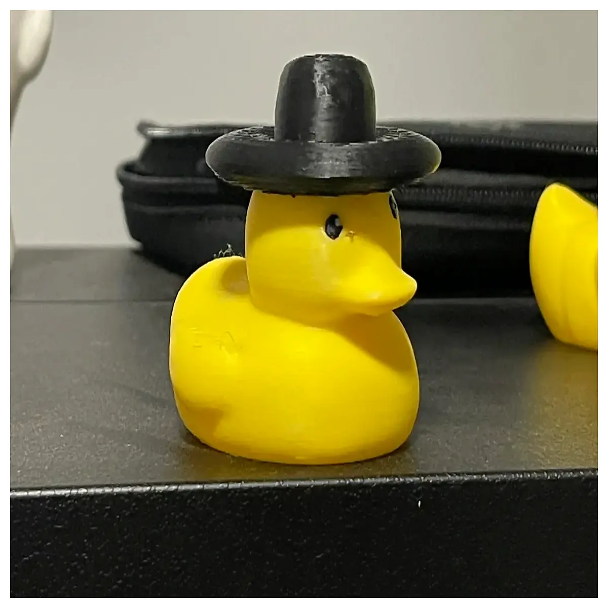 bath toy rubber duck with hat waterproof floating pool party accessories for kids baby bathtub fun