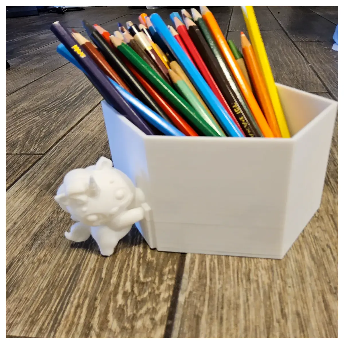 desk organizer cute stationery holder for kids office supplies rainbow pen cup school gift