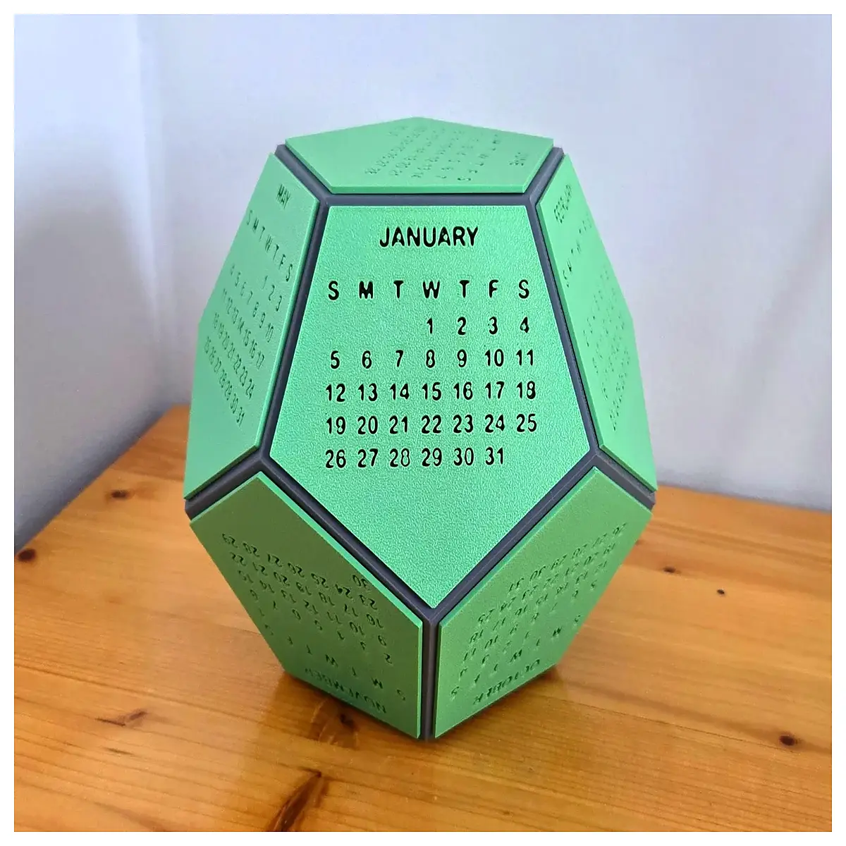 2025 dodecahedron calendar print no support required desktop organizer geometric desk accessory
