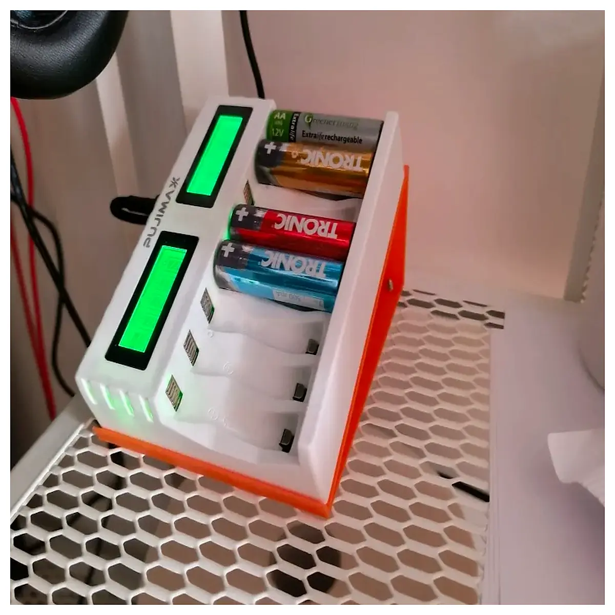 8 slot battery charger organizer dock for aa aaa nimh rechargeable batteries storage rack holder