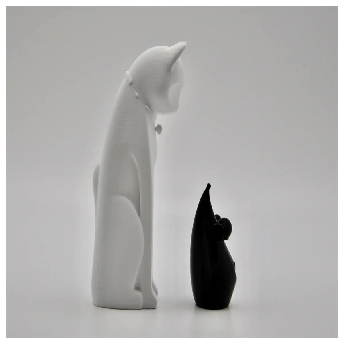 minimalist cat statue decor modern home office desk accessory abstract animal art piece