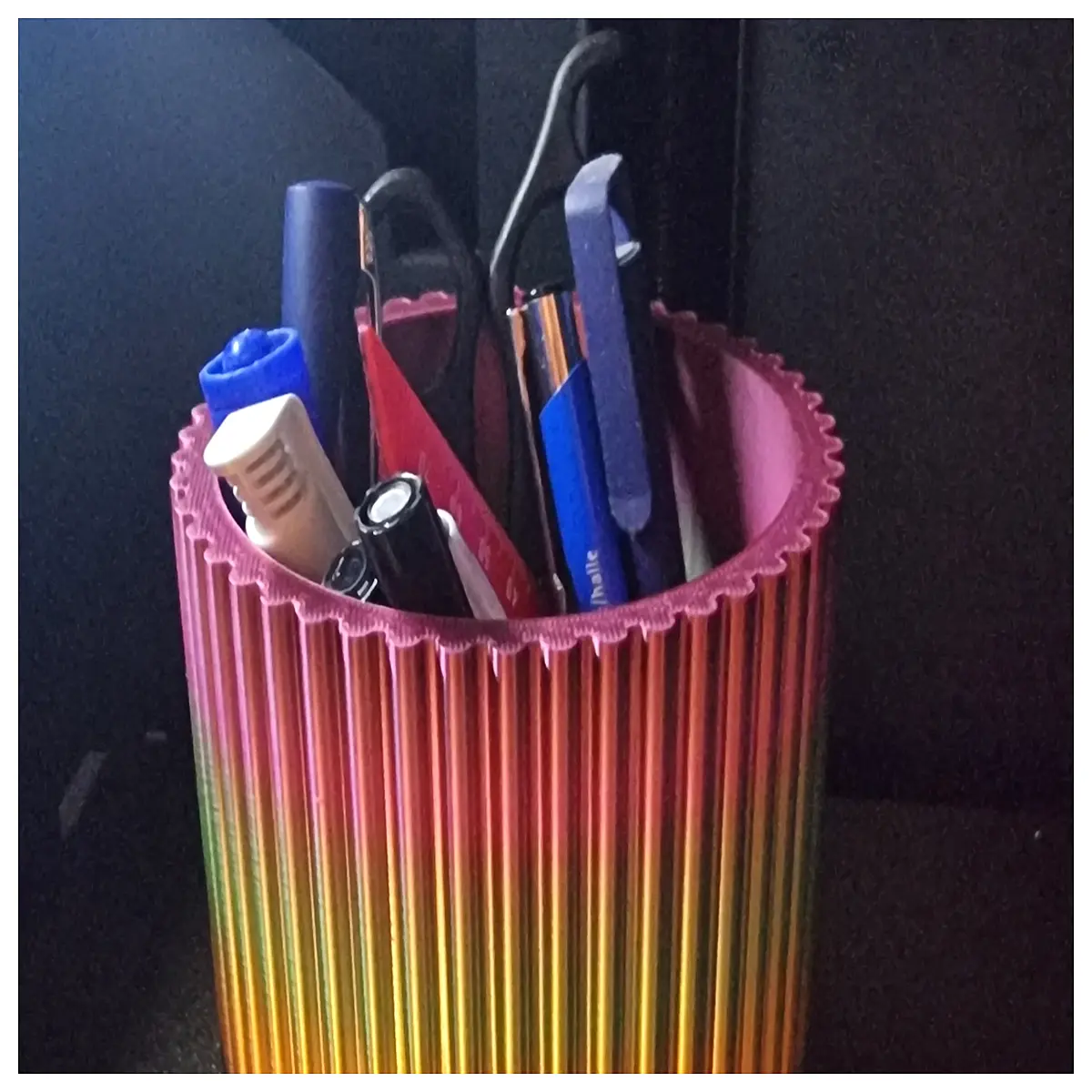 wavy pen holder desk organizer ripple design stationery storage office supplies