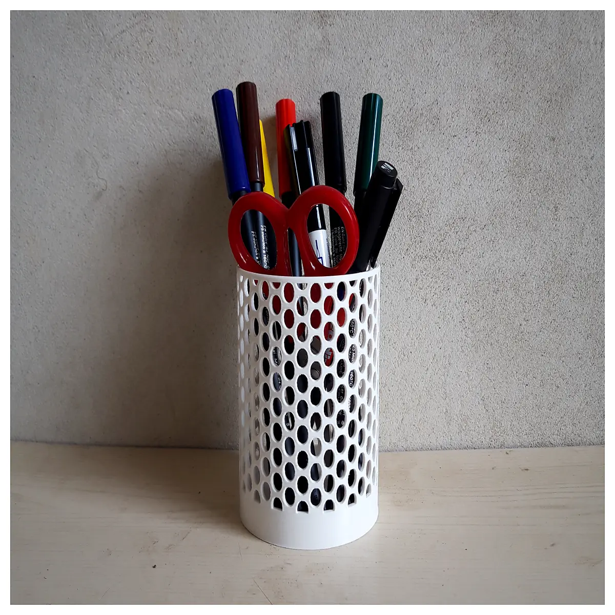 oval pencil holder desk organizer wooden storage container for office supplies art tools writing utensils desktop accessory
