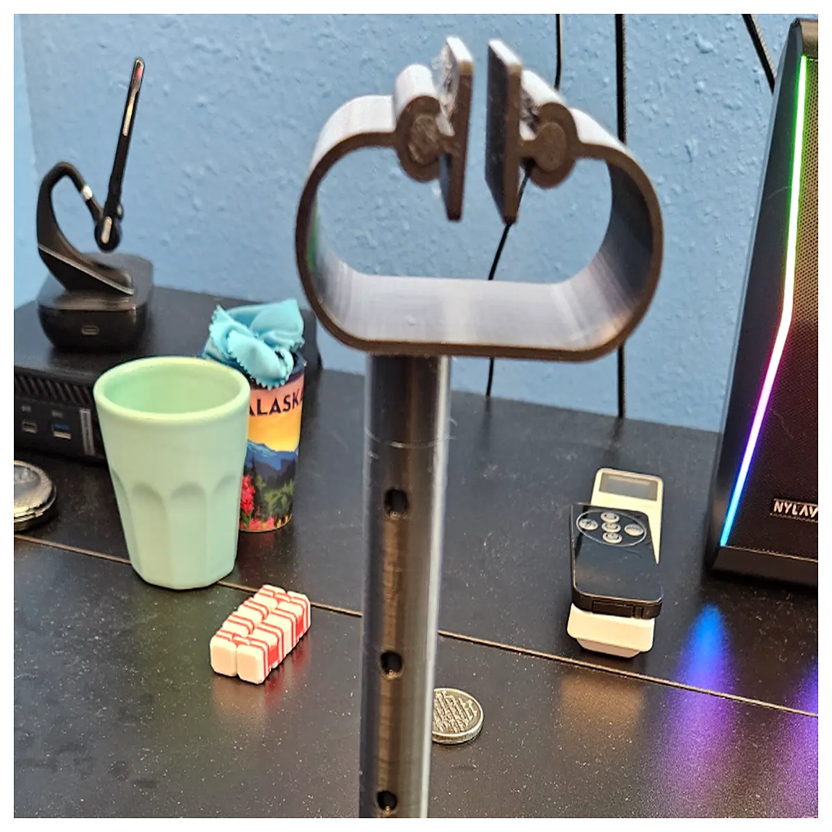 adjustable camera mount for laptop monitor desk clip on tripod adapter universal flexible arm video conferencing streaming setup