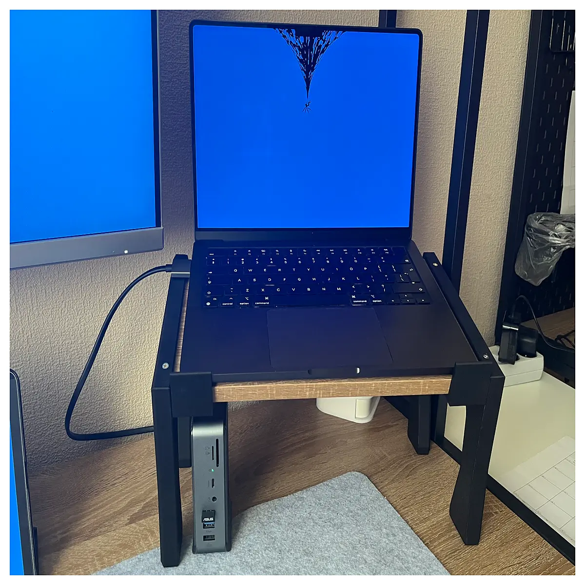 laptop riser ergonomic aluminum cooling pad adjustable height portable desk mount for pro office work posture correction
