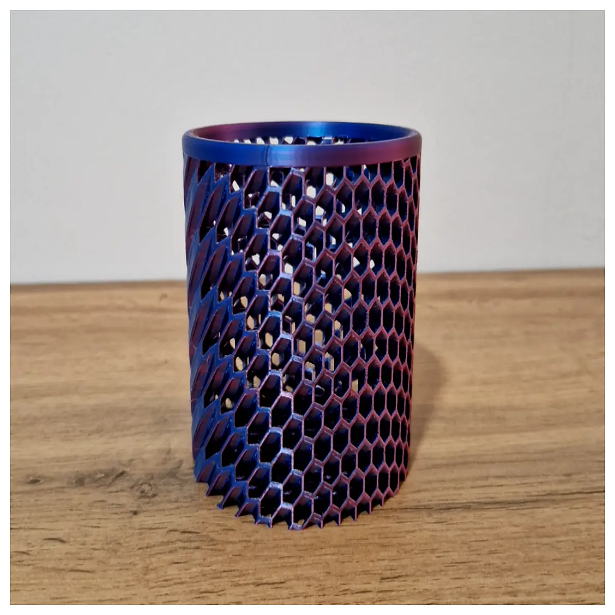 hexagonal pen holder desk organizer metal for office supplies storage