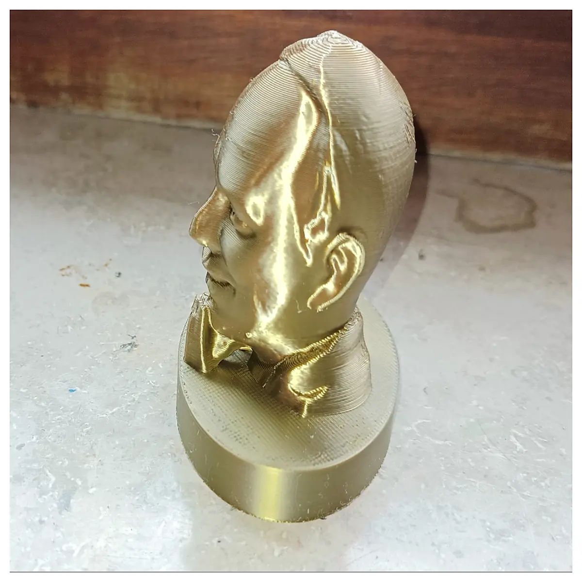 pope leo xiv statue papal figure religious decor vatican history collectible figurine catholic gifts ornamental statue