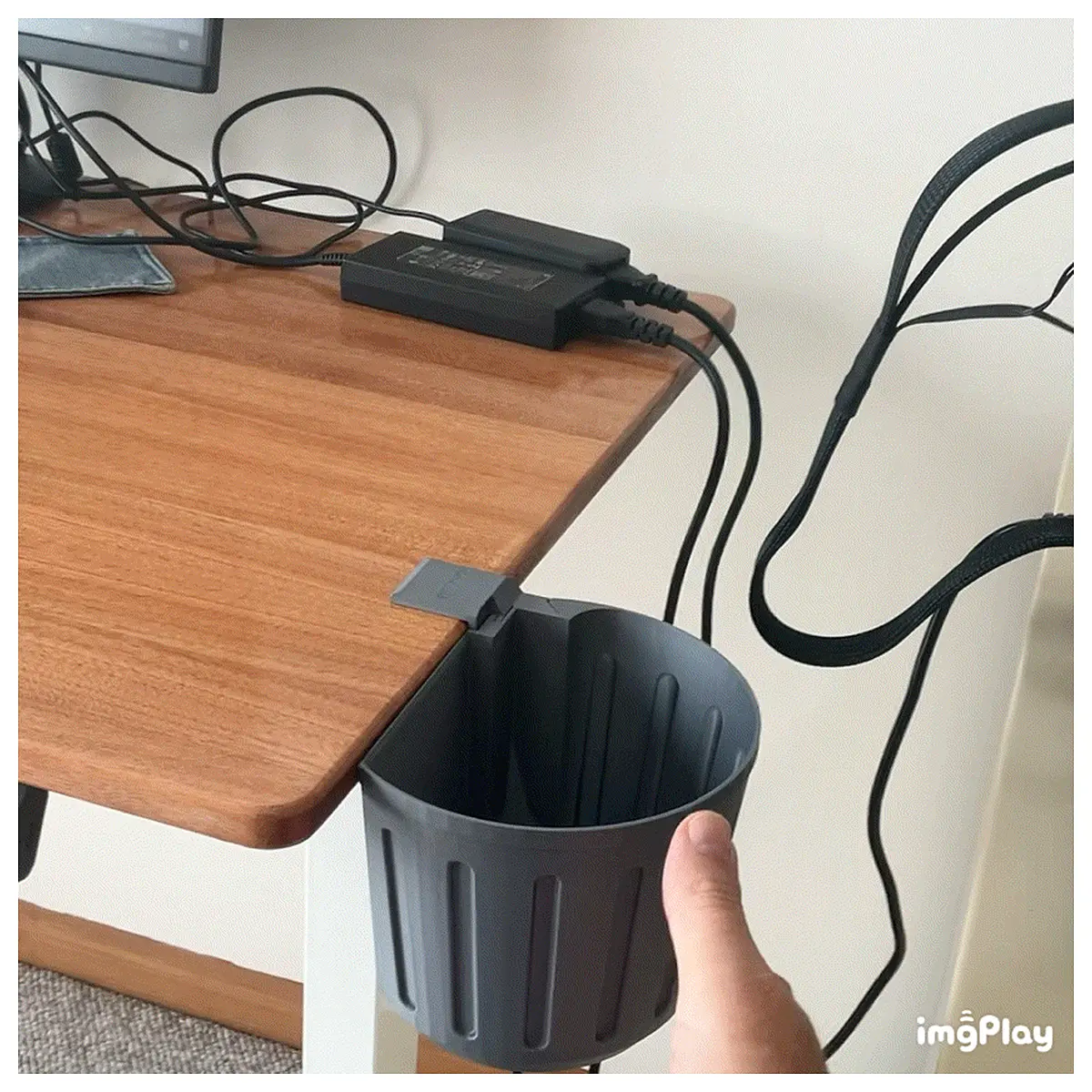 detachable desktop trash can small waste bin office desk recycling bin removable lid mini garbage container for home office