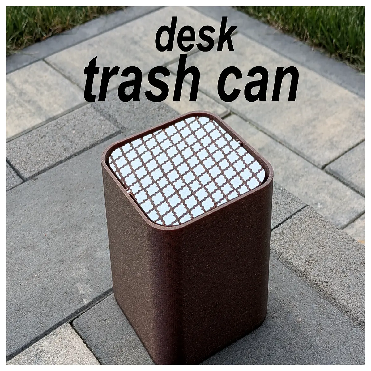 small desktop trash can for office desk mini waste bin with lid cute table rubbish bin for home bedroom compact garbage can