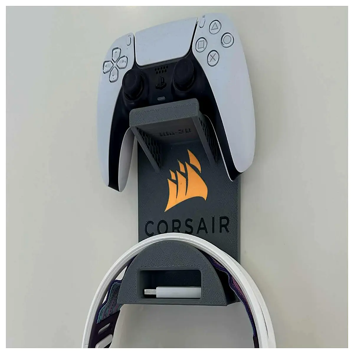 wall mount holder for gaming controller and headphones organizer rack for ps5 one 4 pc desk accessory