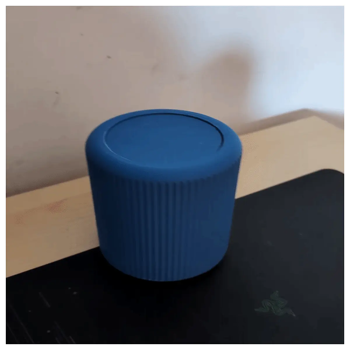 desktop trash can small office desk waste bin mini recycle paper holder tidy home bedroom bathroom countertop organizer