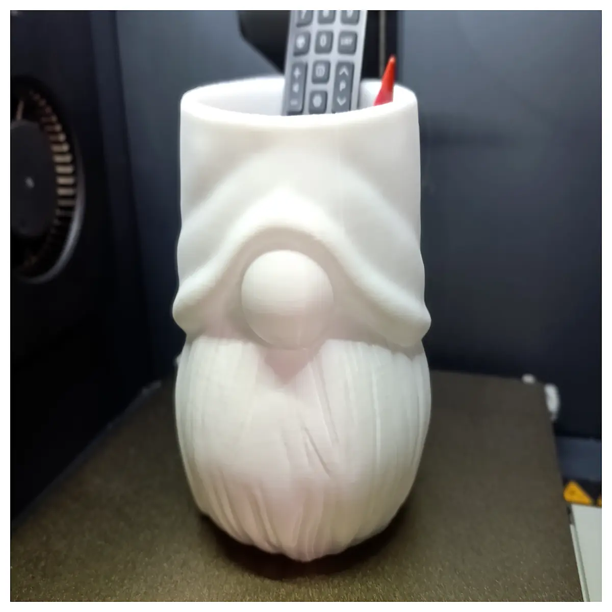 cute dwarf pencil holder desk organizer small figurine stationery storage container for home office desktop decoration