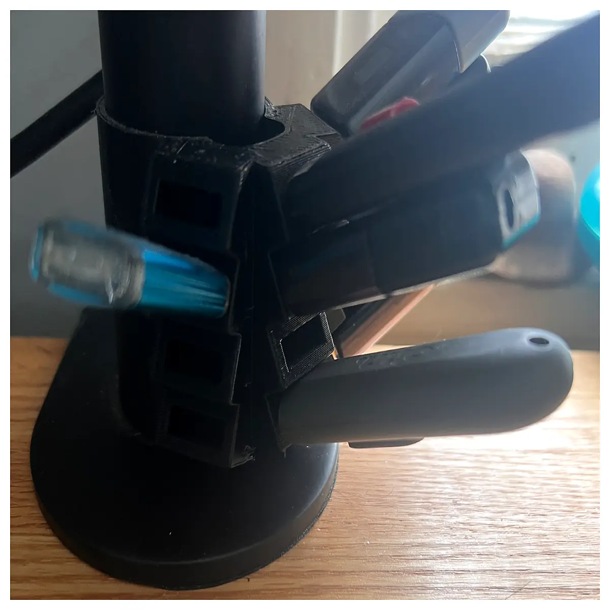 usb holder for 35mm monitor arm mount clip bracket organizer desktop storage accessory