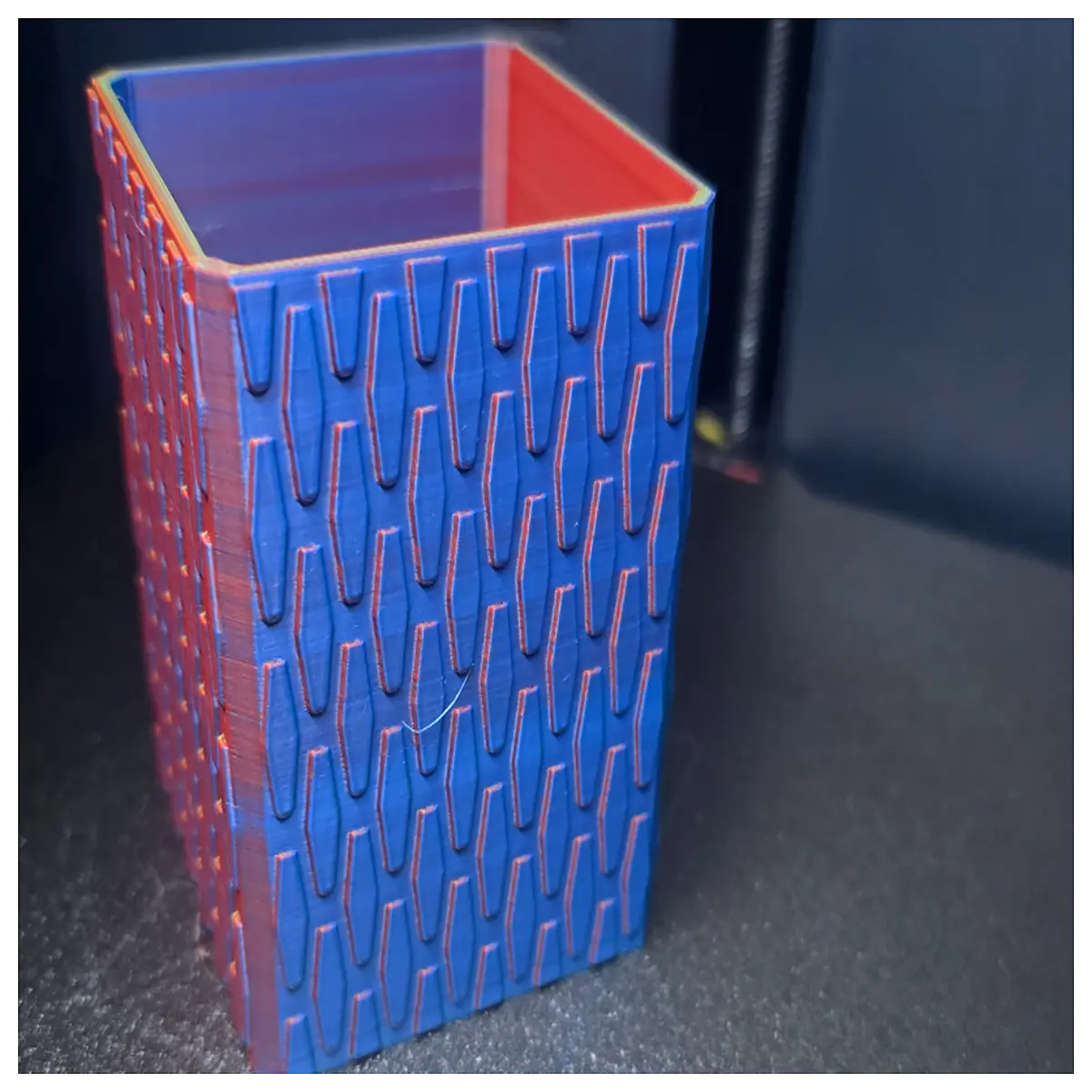 textured gradient pen holder desk organizer modern aesthetic stationery storage trendy office supplies aesthetic desktop accessories