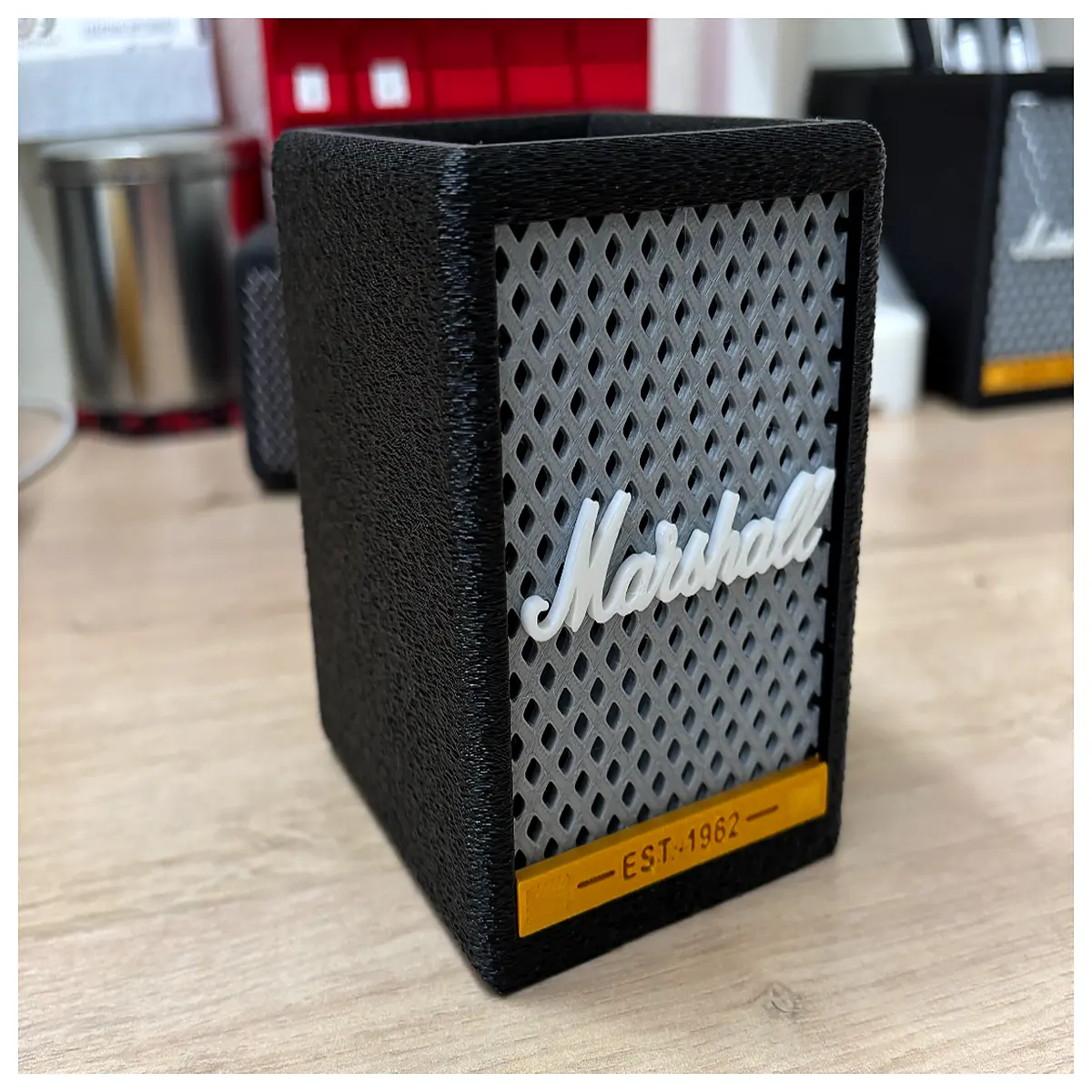 retro rock style pencil holder desk organizer vintage audio speaker look office supplies cool stationery music lovers