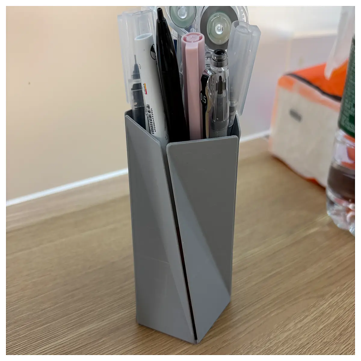 hexagonal pen holder desk organizer metal mesh stationery cup office supplies storage container