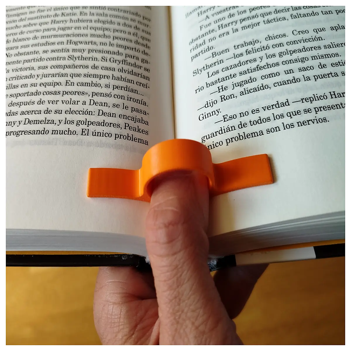 bookmark finger clip thumb book marker holder for reading lovers