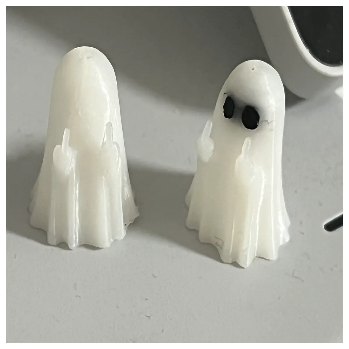 cute middle finger ghost sticker vinyl decal for laptop car window phone case funny attitude prank gift gothic aesthetic decor