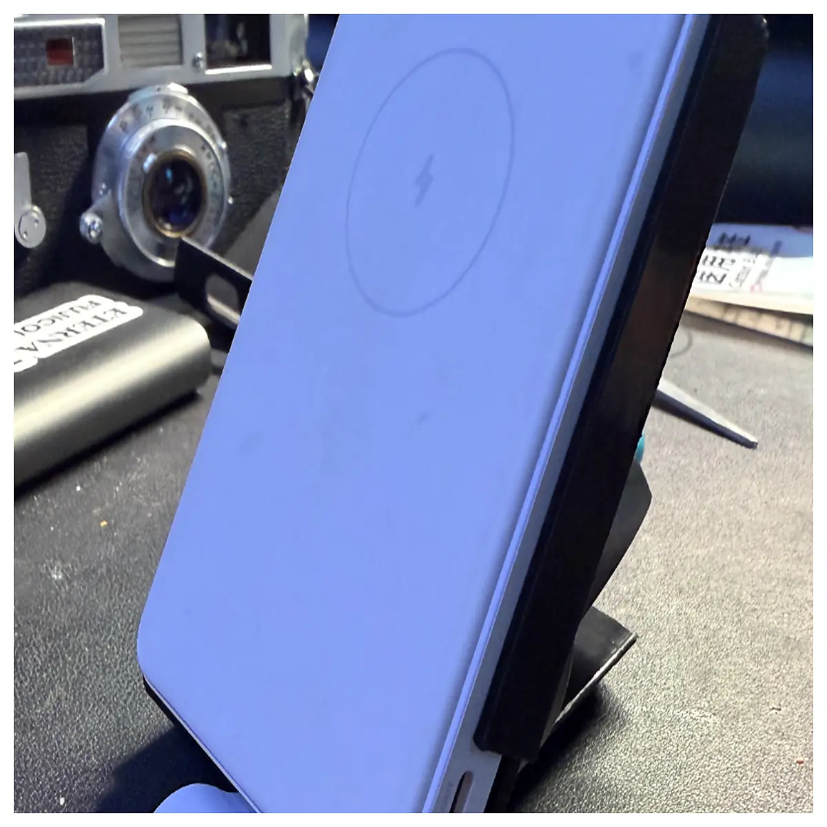 magnetic power bank 20000mah qi2 wireless charging station desktop holder fast charge for 15 14 portable battery