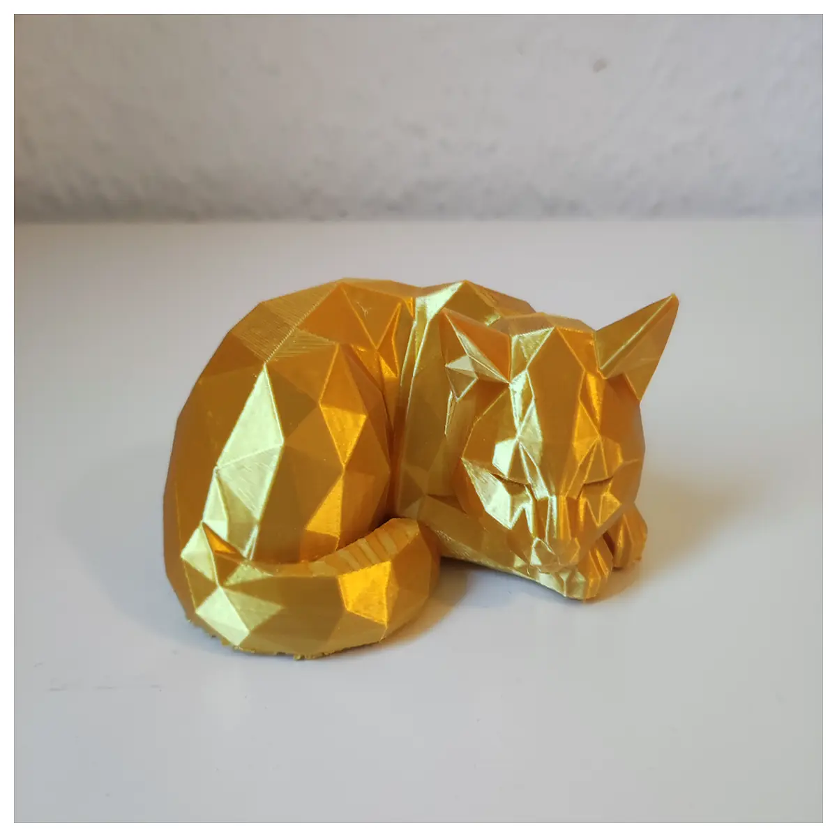 low poly cat blender glb fbx digital for game design voxel art style cute animal mesh