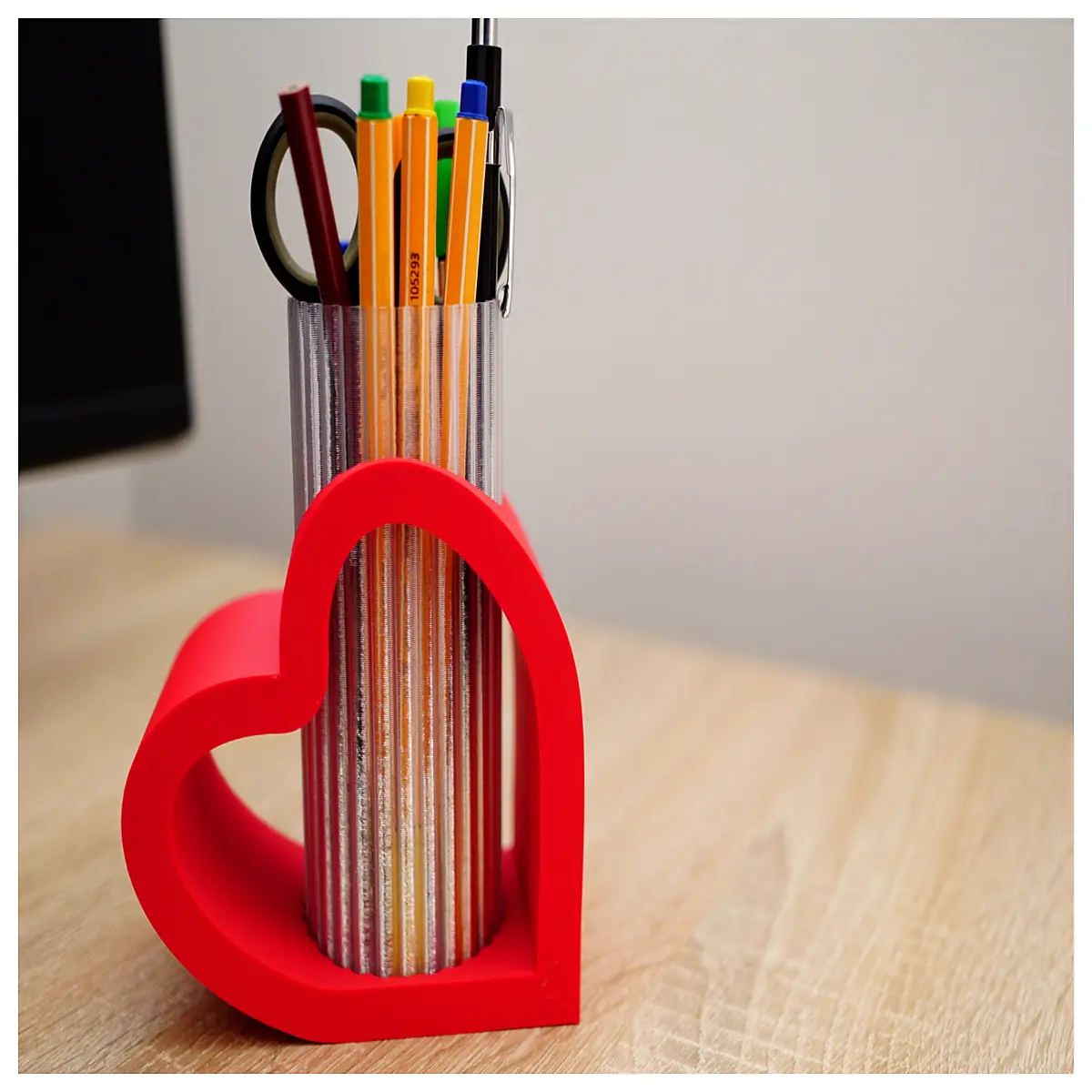 shaped pen holder desk organizer valentine gift romantic office decor cute stationery storage