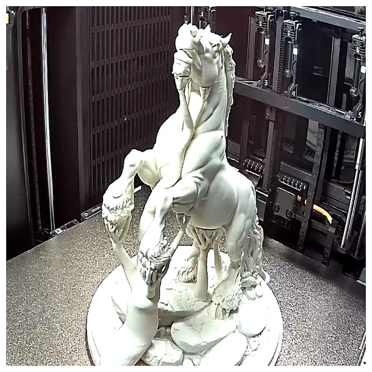 annual horse zodiac figurine collectible lucky charm home decor office desk ornament gold bronze statue for 2026 new year gift