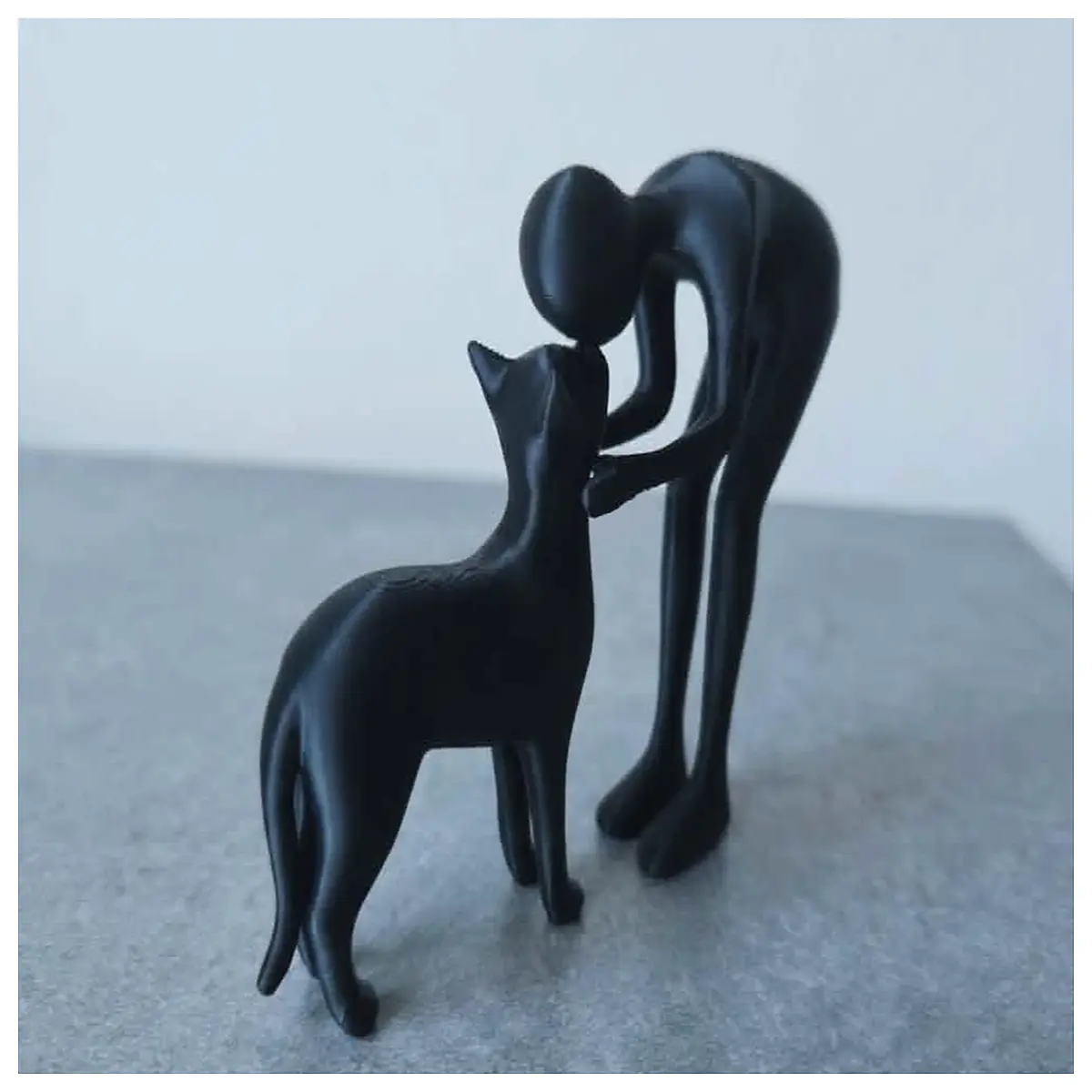 cat kiss sculpture resin figurine home decor shelf ornament cute animal statue living room piece