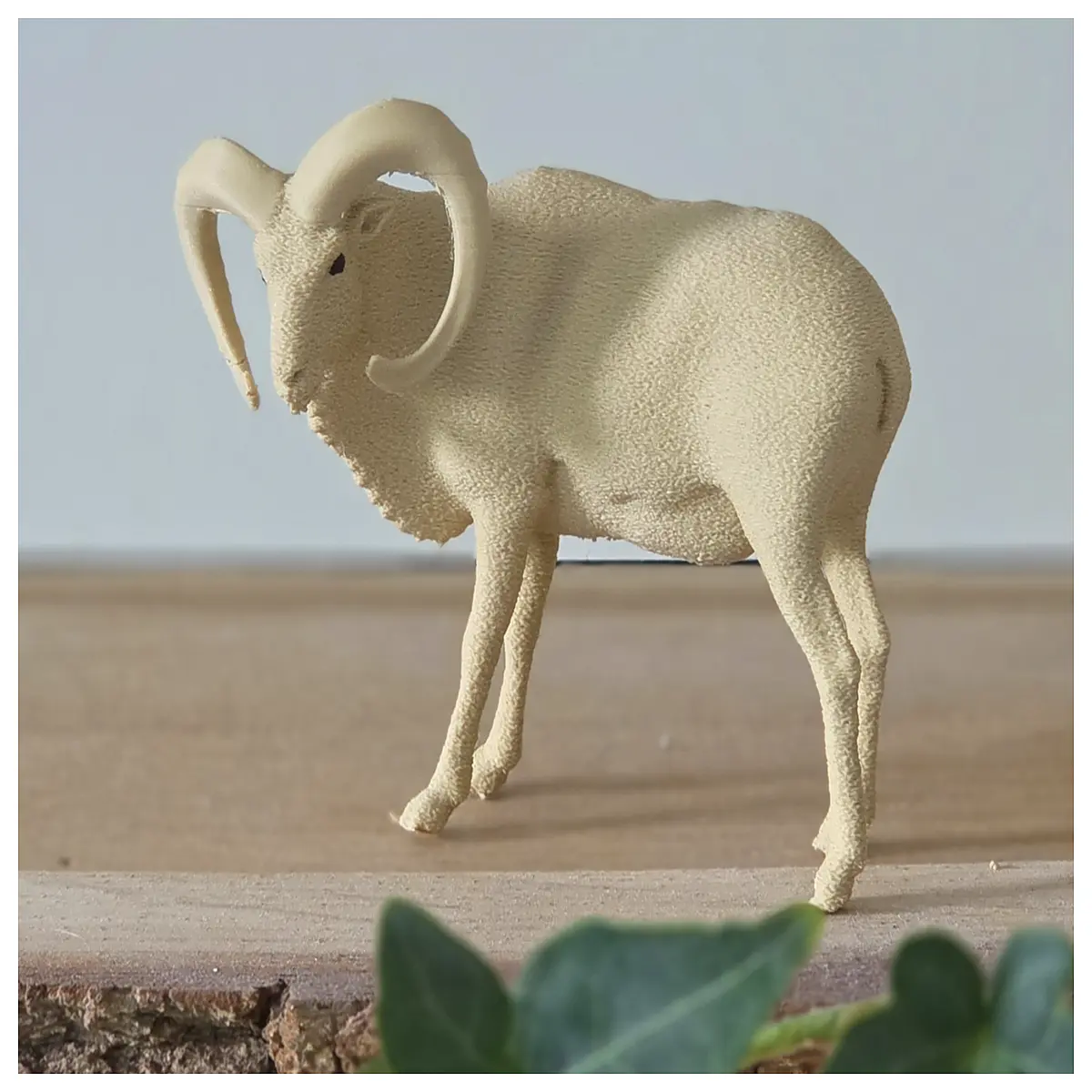 realistic mouflon figurine wild sheep statue garden decor hunting trophy mountai sheep collectible