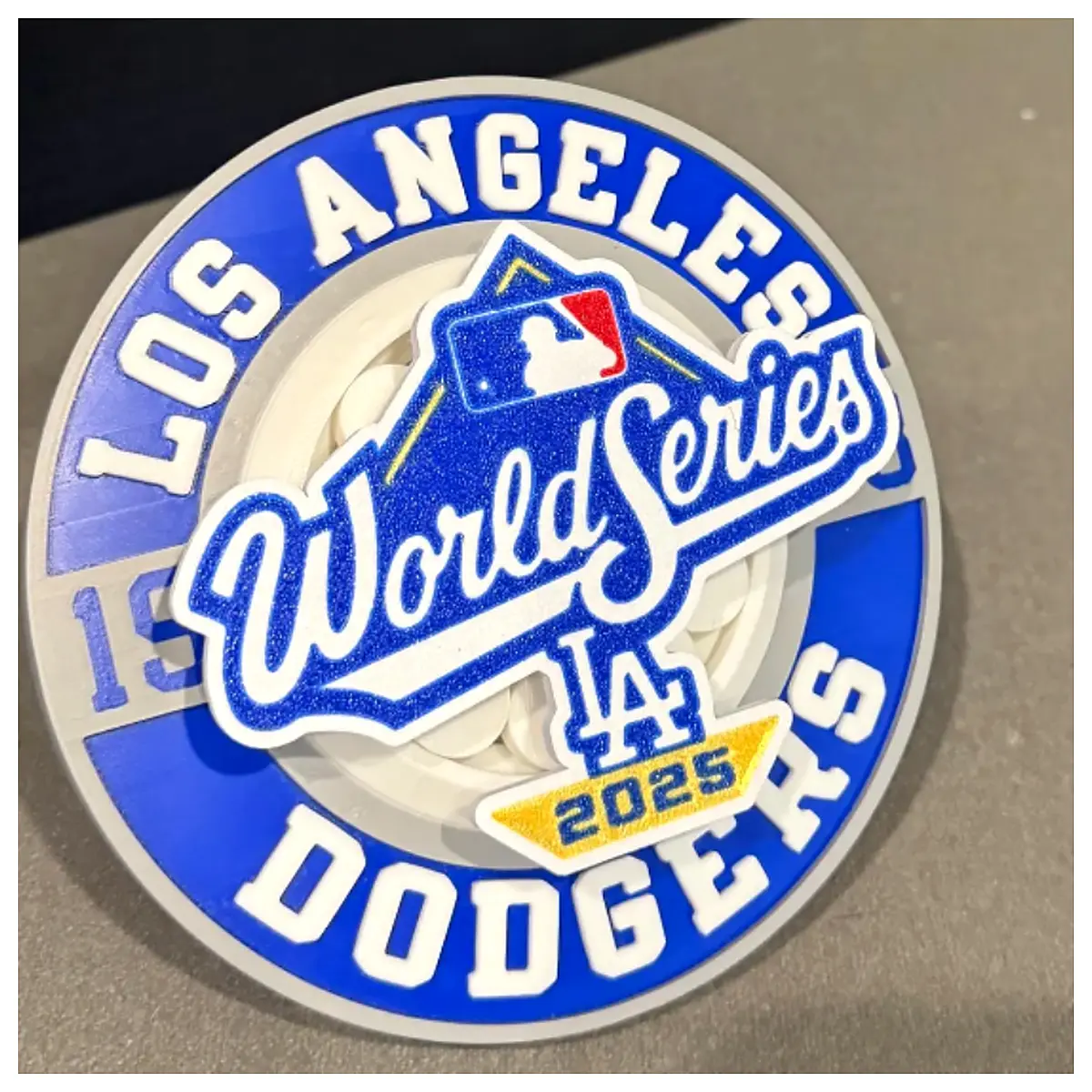 la dodgers 2025 world series stress relief chain necklace fan gear championship jewelry