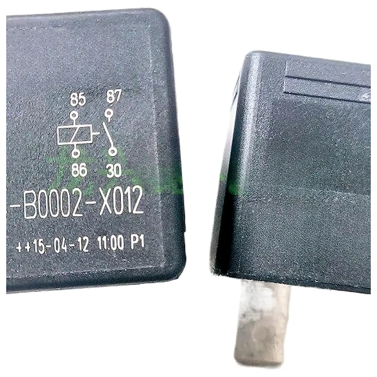 V23234 B0002 X012 12V 40A 4 pin Relay 2 pcs
